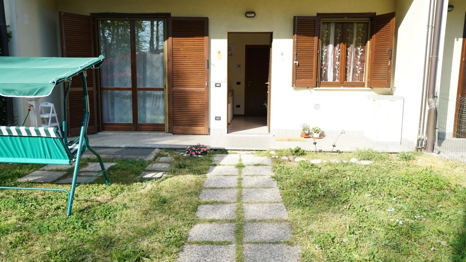 Giardino Privato - Comodo Per Malpensa E Milano Somma Lombardo